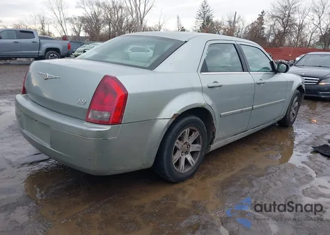 2006 Chrysler 300 Touring from USA, damaged, VIN 2C3KA53G26H246889